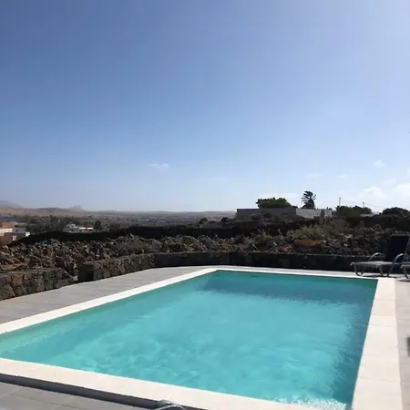 וילה Casa Loti לאחארס