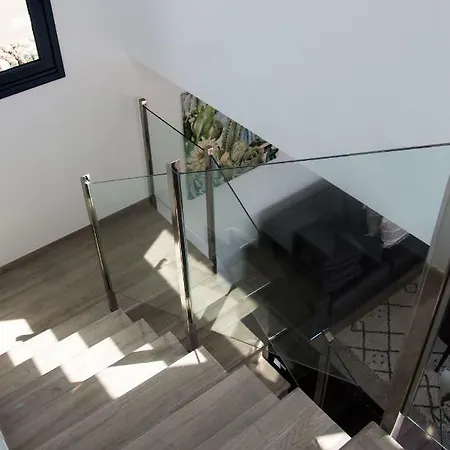 Casa Loti לאחארס